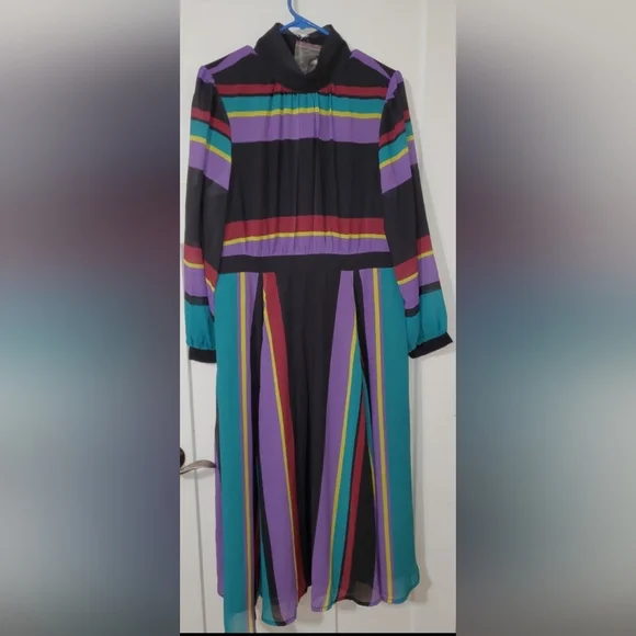 Wayward Fancies Dresses | Wayward Fancies Eshakti Dress Size Xl-16 | Color: Black | Size: XL | Sotosamantha101'S Closet